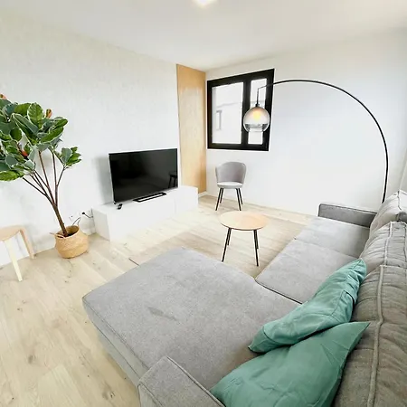 El Retiro By Wave Apartment